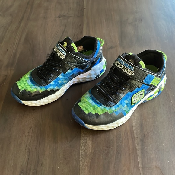 Sketchers Kids mega craft 2.0 sneaker size 1 - Picture 2 of 10